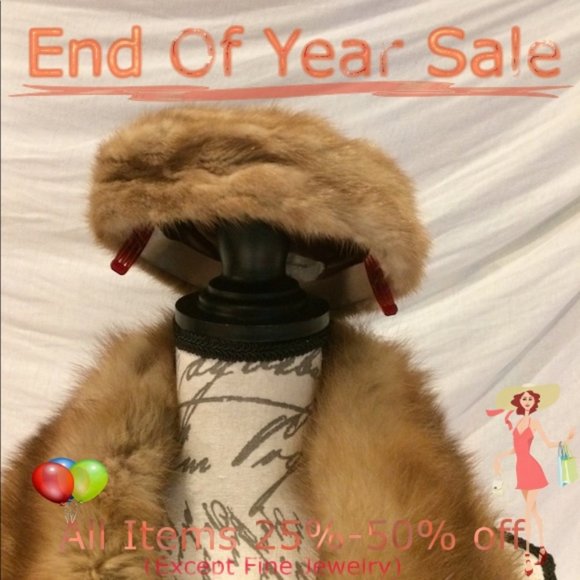 EUC- G. Fox & Co. Jean Atkins Exclusive- fur hat